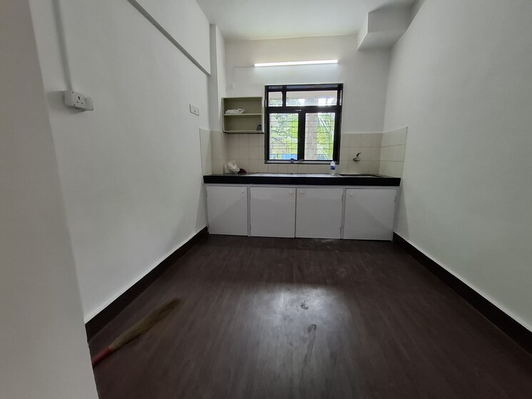 Room, andheri west 2 Bedroom 700 Sq.Ft. Apartment In Andheri West Mumbai 9185342