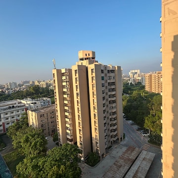 3 BHK Apartment – Exterior View View at Ansal Sushant Estate, Kanhai - for Rent