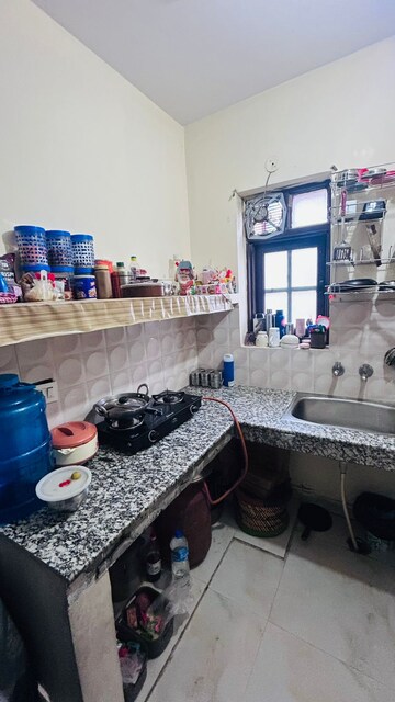 Team Area in 1 RK Builder Floor at Sector 39 – for Rent