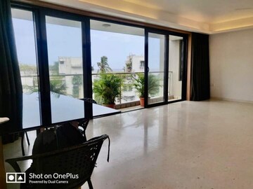 3.5 BHK Apartment – Exterior View View at Bandra West - for Rent