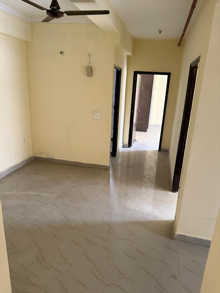 Master Bedroom, gardenia-gateway 3 Bedroom 1700 Sq.Ft. Apartment In Sector 75 Noida 9185390