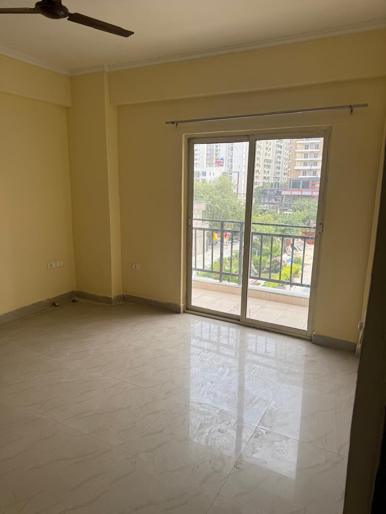 Master Bedroom, gardenia-gateway 3 Bedroom 1700 Sq.Ft. Apartment In Sector 75 Noida 9185390