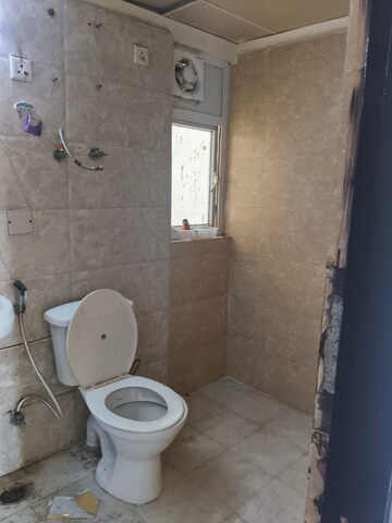 Bathroom in 3 BHK Apartment at Amrapali Silicon City, Sector 76 – for Rent