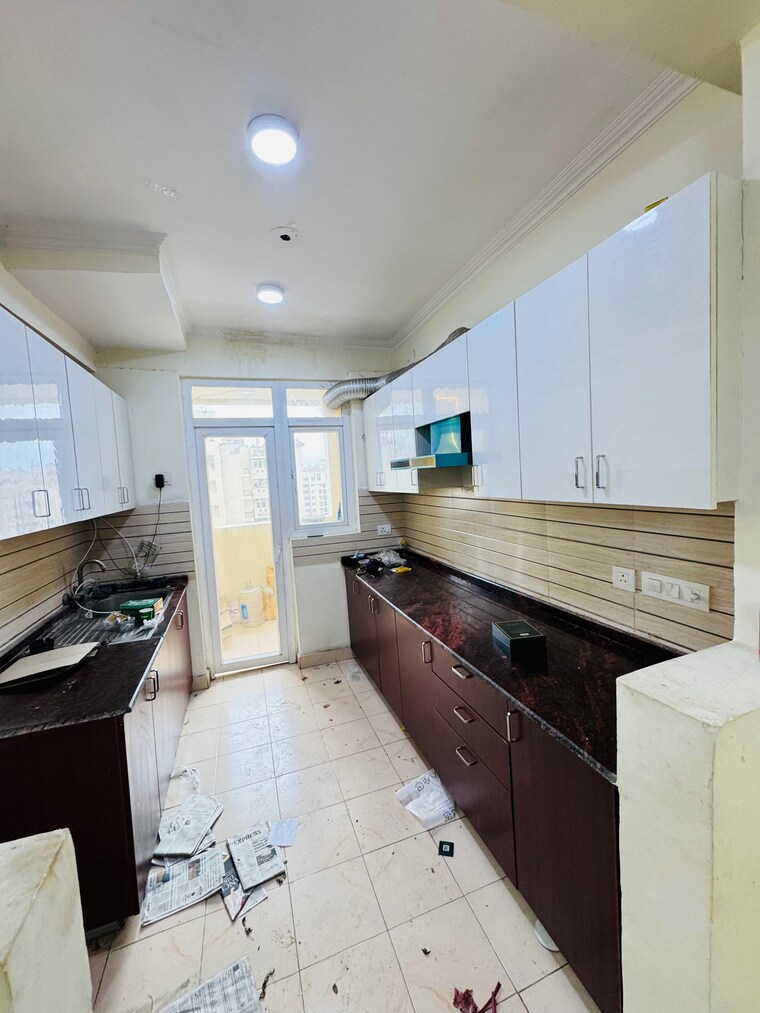 Kitchen, amrapali-crystal-homes 3 Bedroom 1375 Sq.Ft. Apartment In Sector 76 Noida 9185406