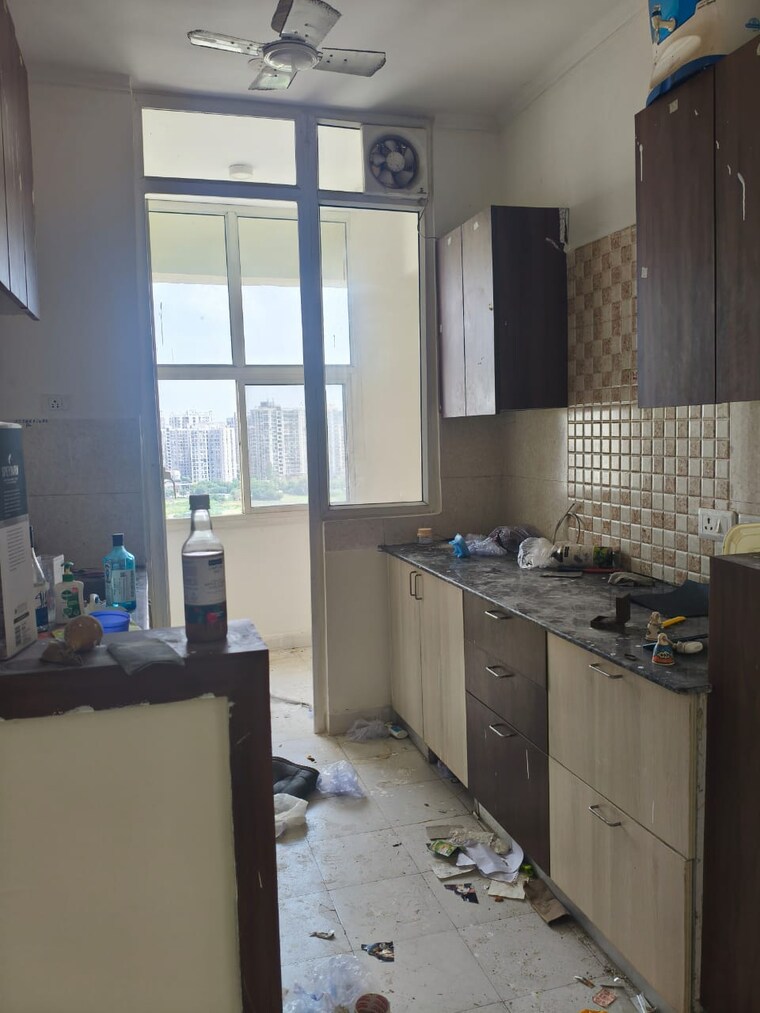 Kitchen, amrapali-silicon-city 2 Bedroom 1180 Sq.Ft. Apartment In Sector 76 Noida 9185412