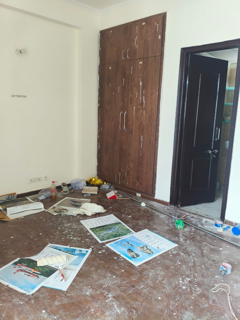 2 BHK + Pooja Room Apartment For Rent in Amrapali Silicon City