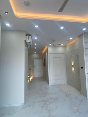 Building Lobby in 3 BHK Apartment at Indiabulls Sky Forest, Lower Parel – for Rent