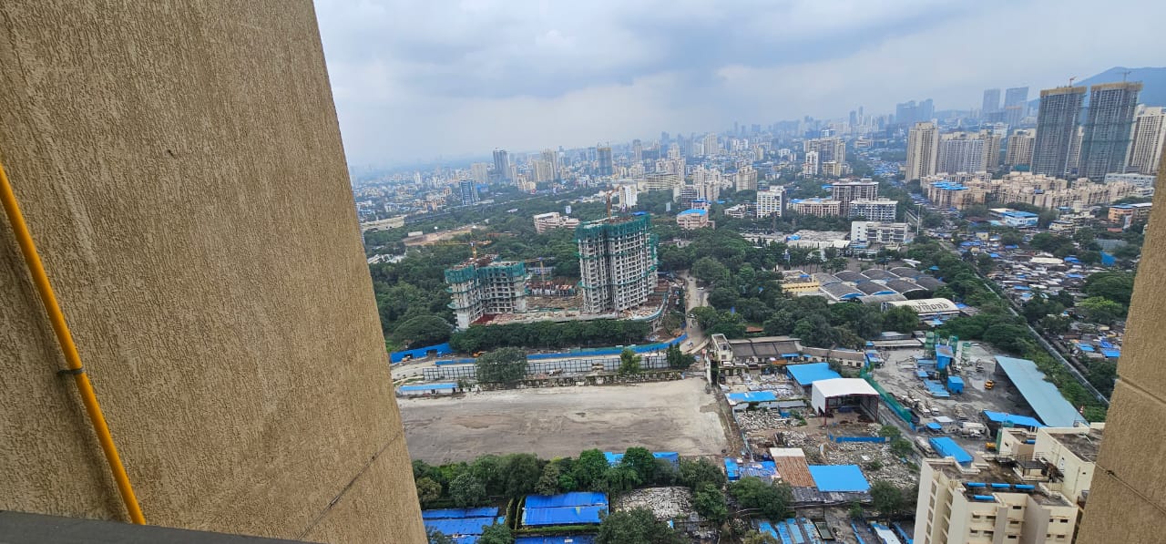 2 BHK Apartment For Rent in Raymond Ten X Vibes