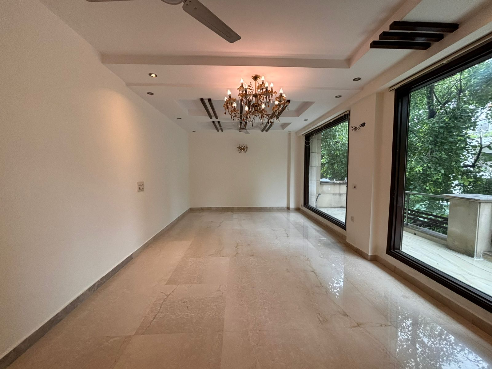 4 BHK + Servant Room Builder Floor For Rent in Sagar Properties 