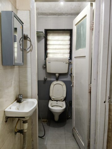 Bathroom in 1 BHK Apartment at Krishna Galaxy Santacruz, Santacruz East – for Rent