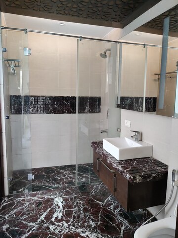 Team Area in 3 BHK Builder Floor at Vasant Vihar – for Rent