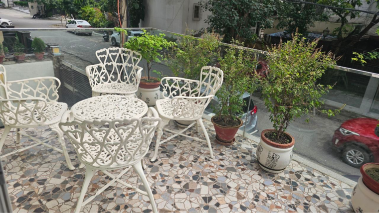 Other, boutique-residential-apartments-c-253 3 Bedroom 400 Sq.Yd. Builder Floor In Defence Colony Delhi 9185449