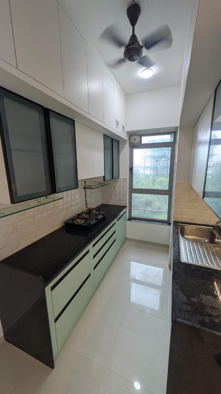 Kitchen, kalpataru-immensa 3 Bedroom 944 Sq.Ft. Apartment In Kolshet Road Thane 9185452