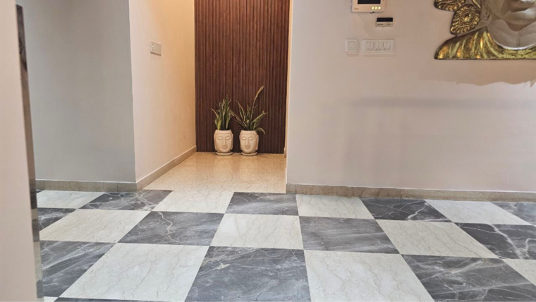 Bathroom, uday park 3 Bedroom 217 Sq.Yd. Builder Floor In Uday Park Delhi 9185456