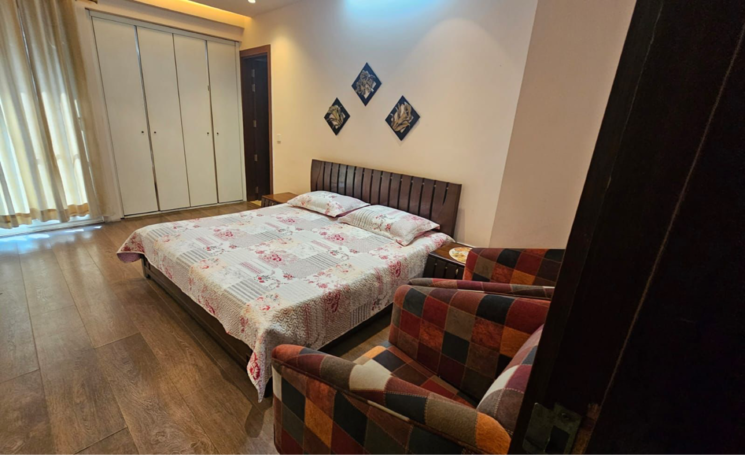 Bedroom, uday park 3 Bedroom 217 Sq.Yd. Builder Floor In Uday Park Delhi 9185456