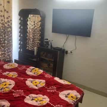 Bedroom in 3 BHK Apartment at Barnala Green Lotus Avenue, Nagla Road – for Rent