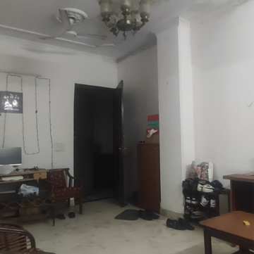 Living Room in 3 BHK Builder Floor at Malviya Nagar – for Rent
