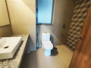 Bathroom in 4 BHK Apartment at Kalpataru Immensa, Kolshet Road – for Sale