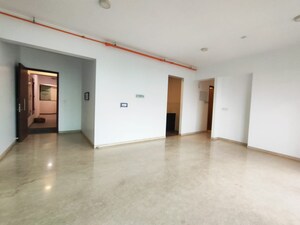 Room in 4 BHK Apartment at Kalpataru Immensa, Kolshet Road – for Sale