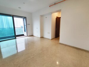 Room in 4 BHK Apartment at Kalpataru Immensa, Kolshet Road – for Sale