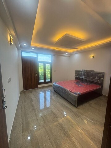 Bedroom in 1.5 BHK Builder Floor at Neb Sarai – for Rent