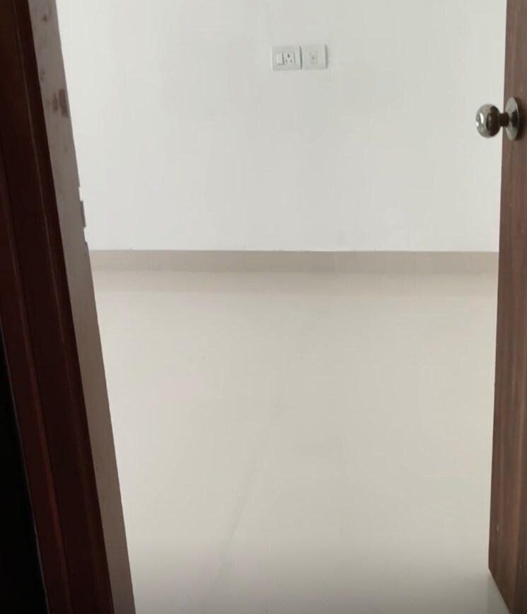 Room, bg-shirke-monte-verita-west-tower 1 Bedroom 450 Sq.Ft. Apartment In Borivali East Mumbai 9185507