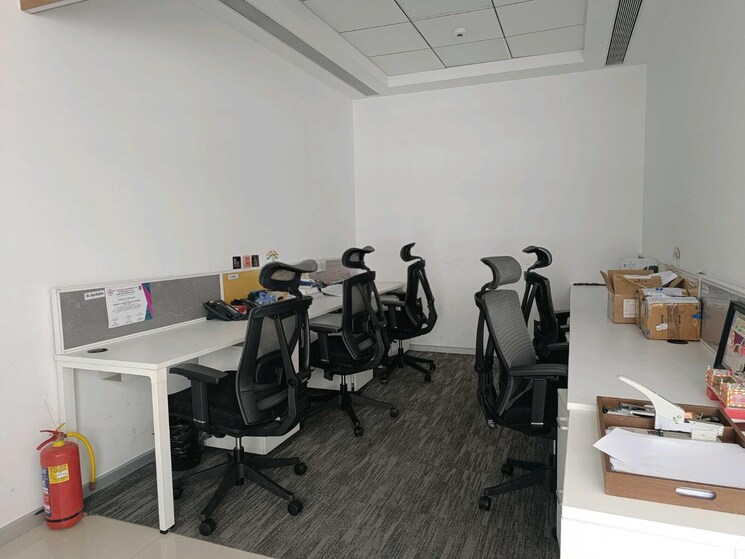 Team Area, kohinoor-square-phase-2 Commercial Office Space 2300 Sq.Ft. In Dadar West Mumbai 9185511