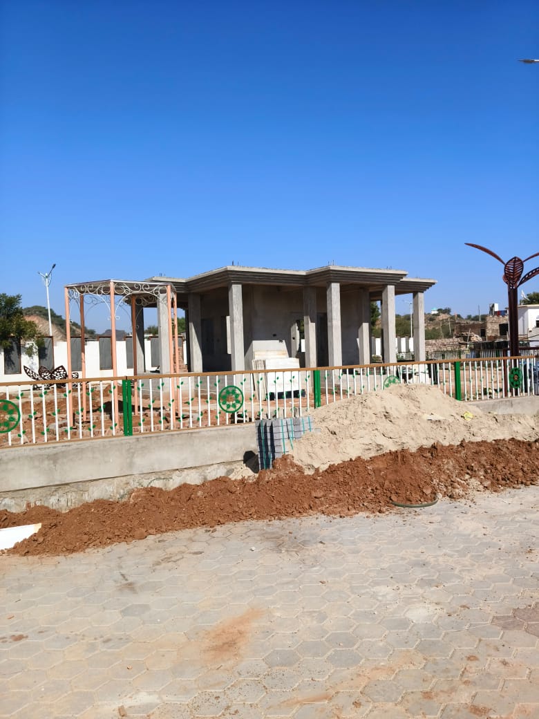 Plot For Sale in Brajboomi 