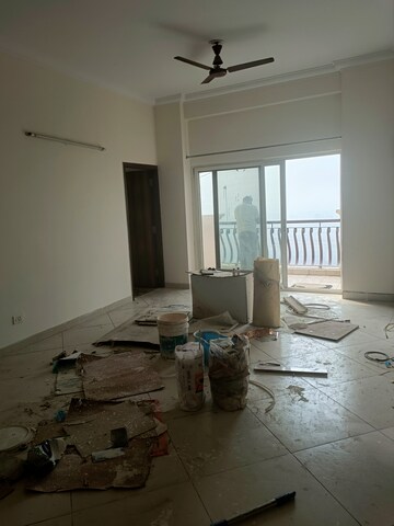 Room in 3 BHK Apartment at Gardenia Gateway, Sector 75 – for Sale