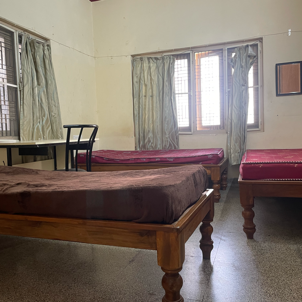 Pg For Rent in Vm Pg For Girls 