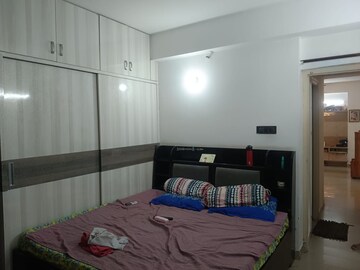Bedroom in 2 BHK Apartment at Supertech Cape Town, Sector 74 – for Rent