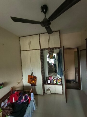 Parking in 2 BHK Apartment at Sagar Garden, Mulund West – for Rent
