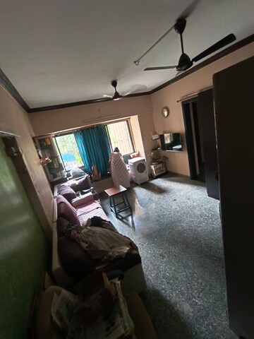Parking in 2 BHK Apartment at Sagar Garden, Mulund West – for Rent