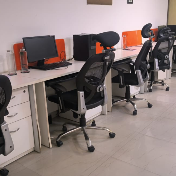 Team Area, assotech-business-cresterra Commercial Office Space 1080 Sq.Ft. In Sector 135 Noida 9185591