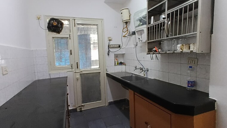 Kitchen, tulip-lemon 2 Bedroom 526 Sq.Ft. Apartment In Sector 69 Gurgaon 9185623