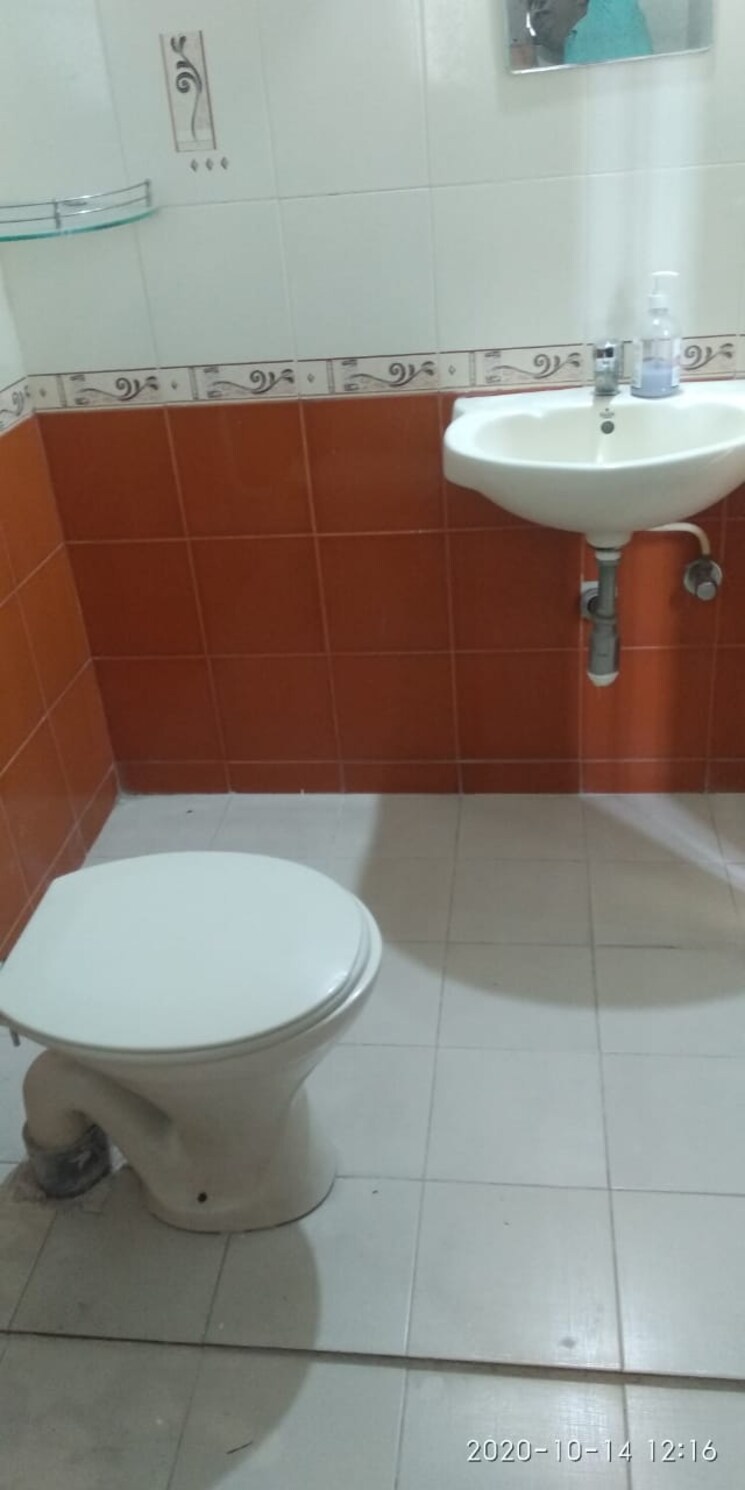 Bathroom, pinnac-river-dale-residency 3 Bedroom 1111 Sq.Ft. Apartment In Karve Nagar Pune 9185630