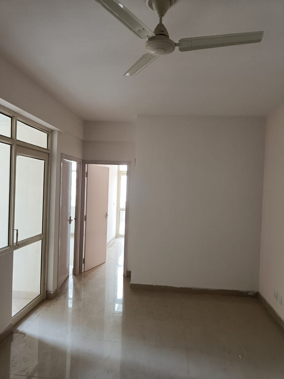 2 BHK + Pooja Room 1350 Sq.Ft. Apartment in Shree Vardhman Victoria