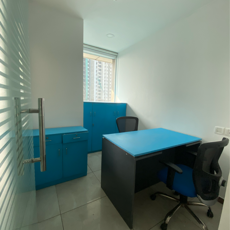 Team Area, logix-technova Commercial Office Space 800 Sq.Ft. In Sector 132 Noida 9185632
