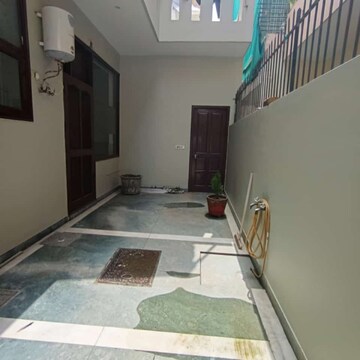 Bedroom in 1 BHK Builder Floor at Sector 9 – for Rent