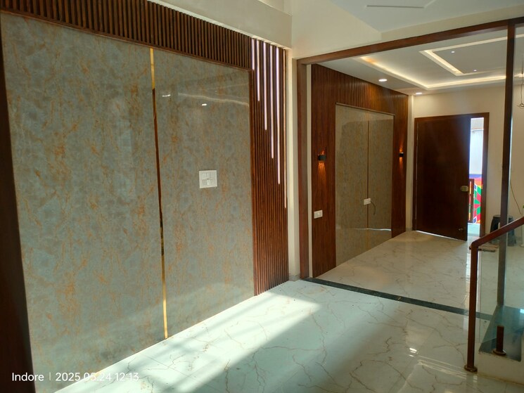 Kitchen, nipania 3 Bedroom 1870 Sq.Ft. Apartment In Nipania Indore 9185646