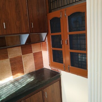 Kitchen in 1 BHK Builder Floor at Sector 9 – for Rent