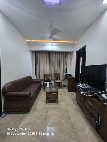 2 BHK Apartment For Rent in Shubham Palace, Kopar Khairane
