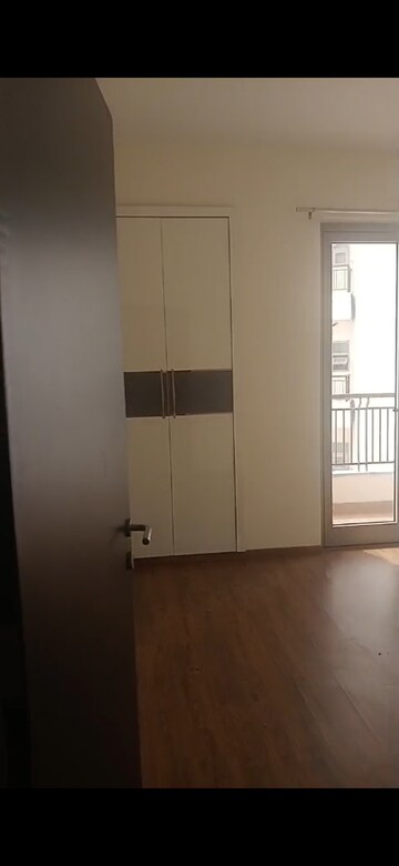 Room in 3 BHK Apartment at Chintels Serenity, Sector 109 – for Rent