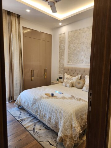 Bedroom in 3 BHK Builder Floor at Lion Green Valley, Sohna Sector 35 – for Sale