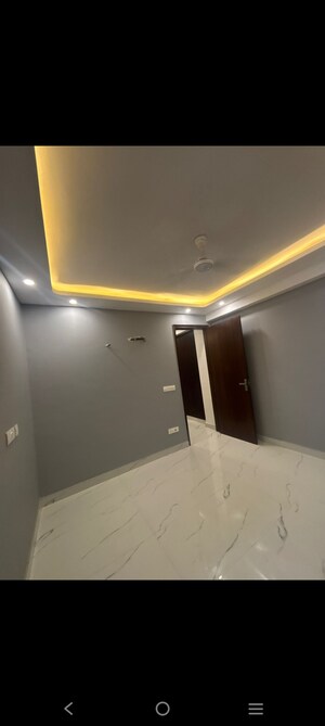 Furnished Amenities in 3 BHK Builder Floor at Saket – for Sale