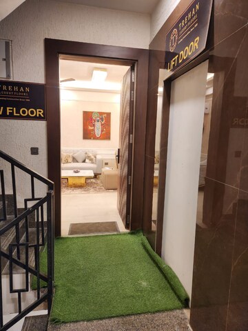 Building Lobby in 3 BHK Builder Floor at MKS County, Sohna Sector 2 – for Sale