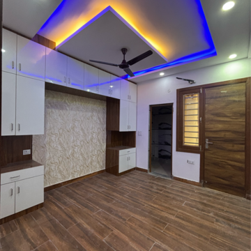 Room in 3 BHK Builder Floor at Dwarka Mor – for Rent