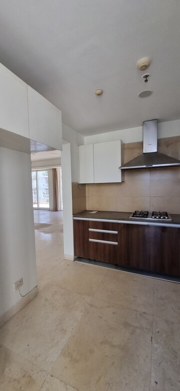 Furnished Amenities in 4 BHK Penthouse at Sai Kunj New Palam  vihar, New Palam Vihar Phase 3 – for Sale