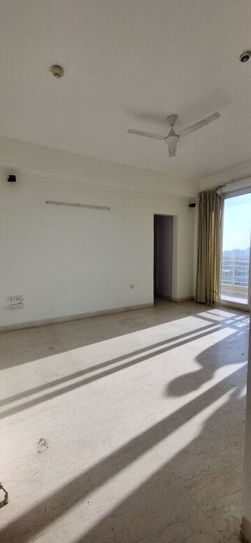 Building Lobby in 4 BHK Penthouse at Sai Kunj New Palam  vihar, New Palam Vihar Phase 3 – for Sale