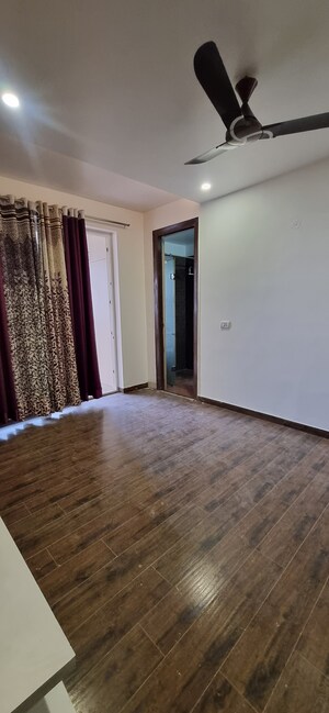 Furnished Amenities in 4 BHK Penthouse at Sai Kunj New Palam  vihar, New Palam Vihar Phase 3 – for Sale